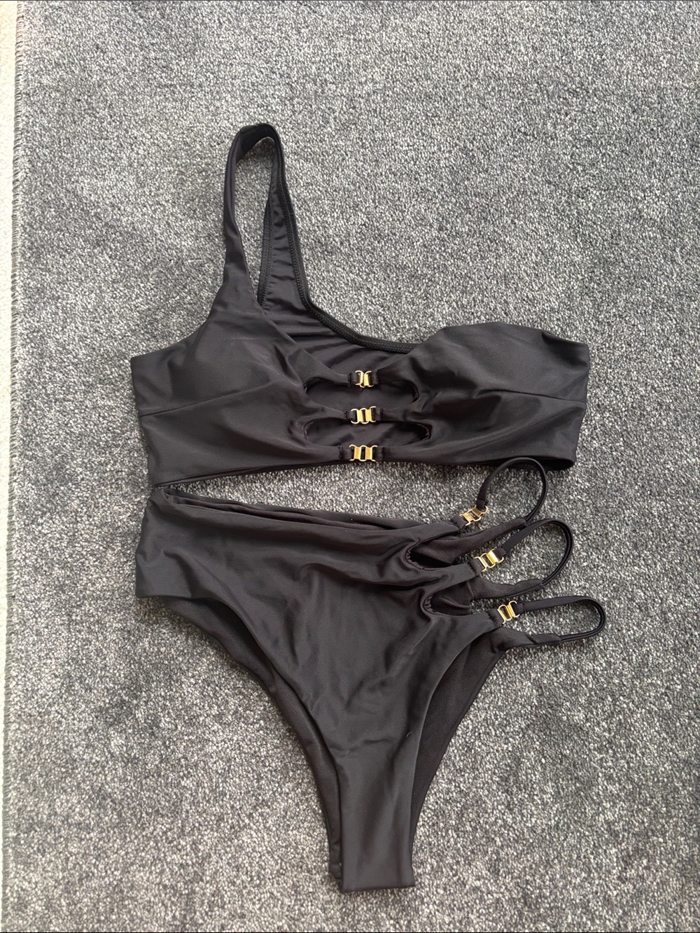 SHEIN Black One-Shoulder Cutout Bikini with Gold Hardware